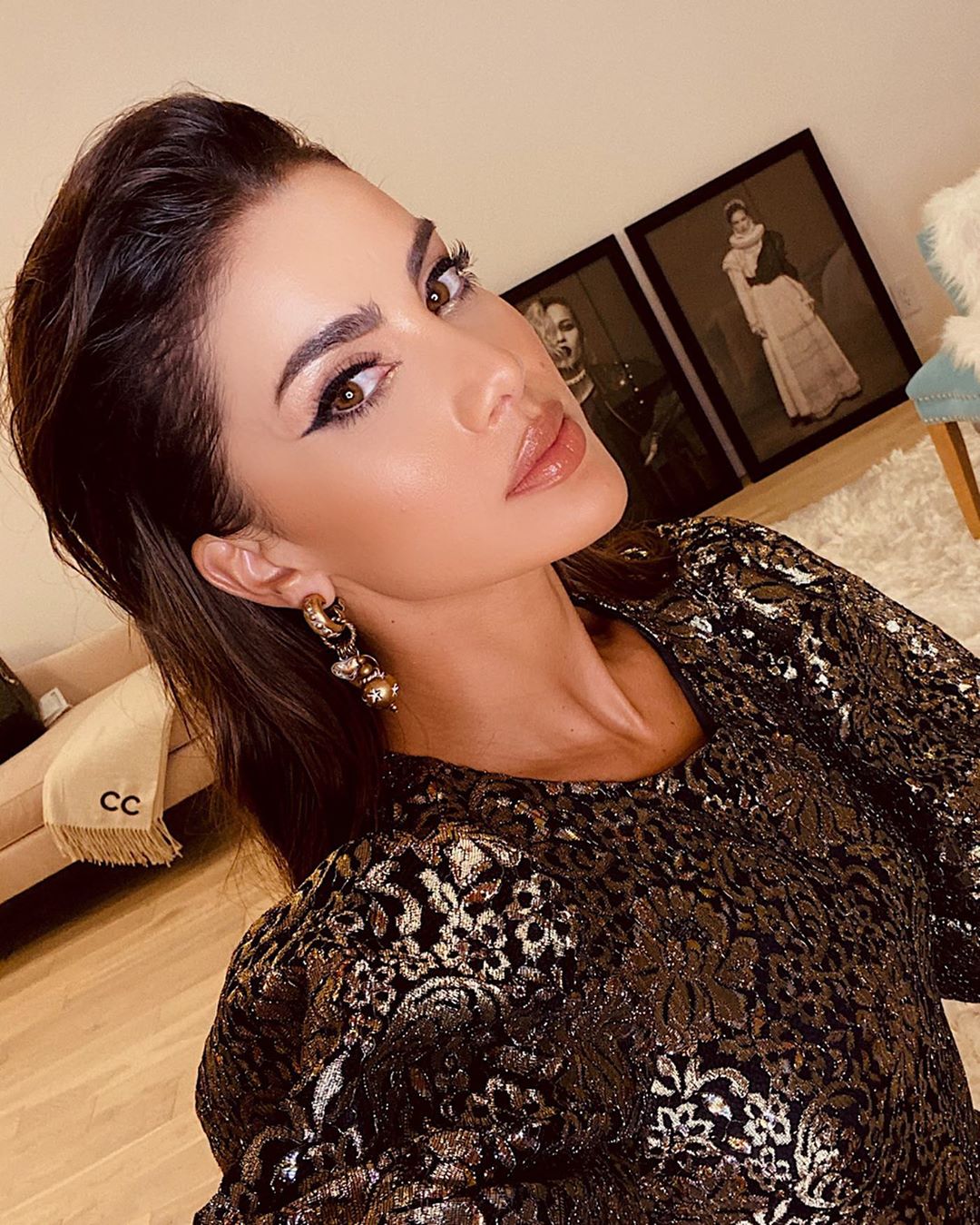 Beauty Trend: Slicked-Back '80s Hair Camila Coelho