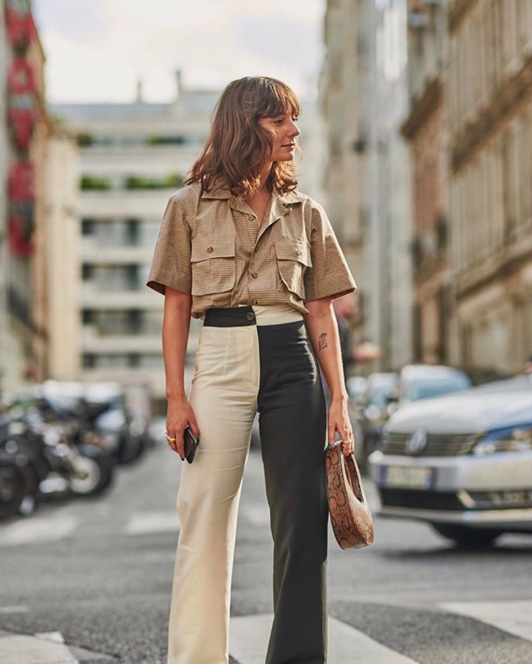 Trend to Try: Two-Tone Designs Camila Coelho