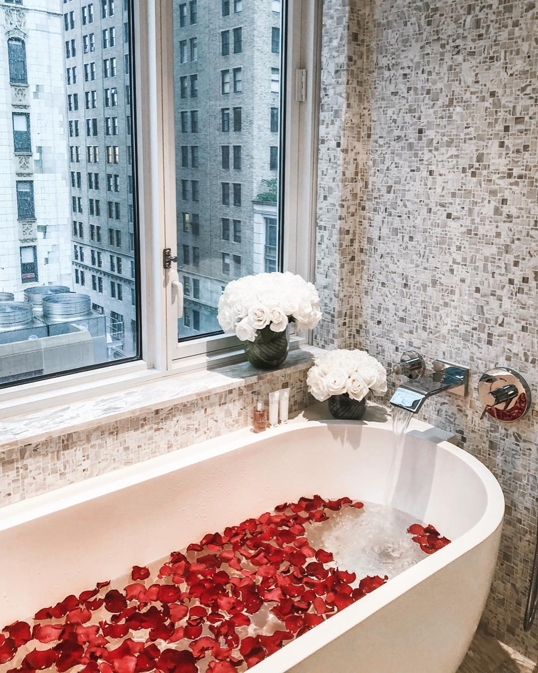 How to Create the Ultimate Relaxing Bath Experience Camila Coelho