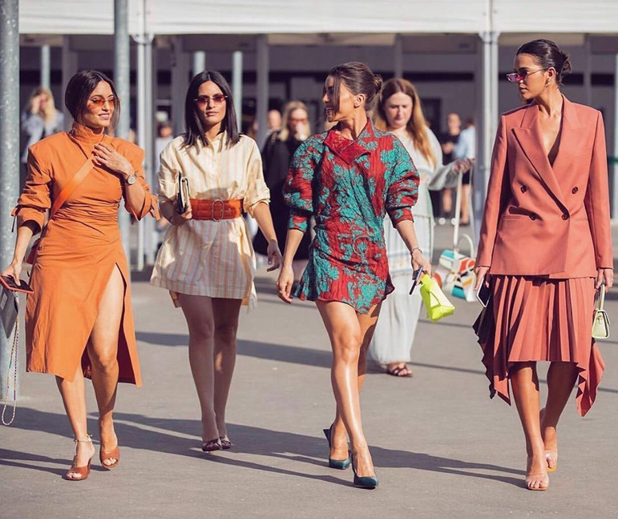 Look- DESFILE ACNE (Paris Haute Couture) camila coelho