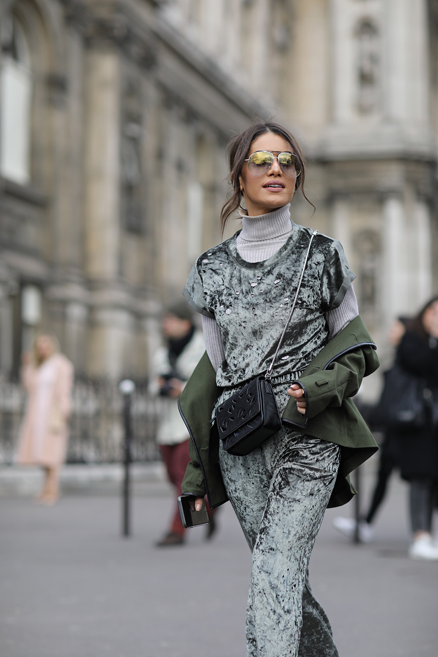 #PFW Look- Conjunto em Veludo Molhado camila coelho