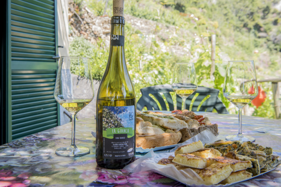 #DICAS DE VIAGEM: TODO O CHARME E O COLORIDO DE PORTOVENERE, NA ITÁLIA